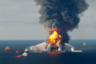 photo of Deepwater Horizon Macondo explosion